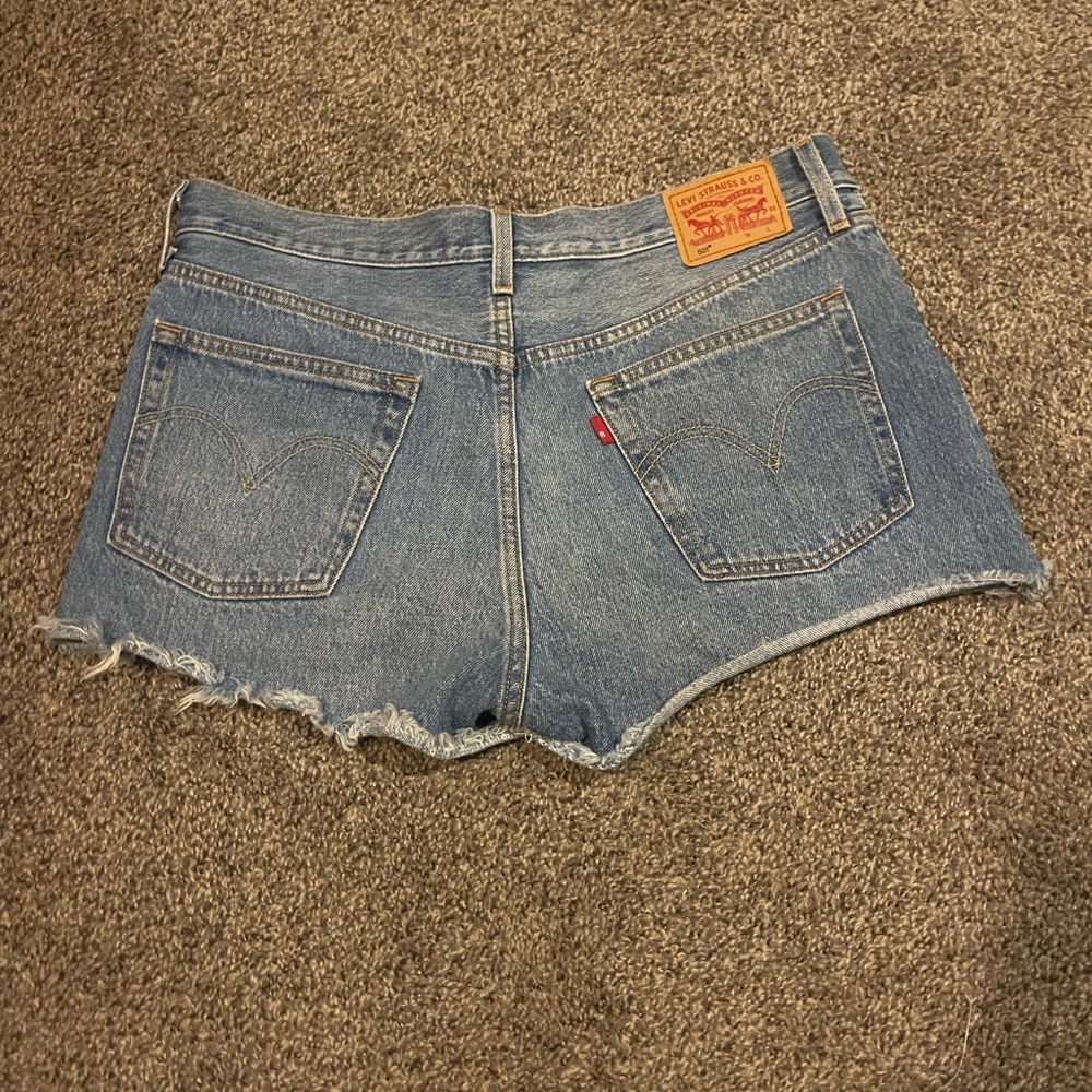 levi shorts